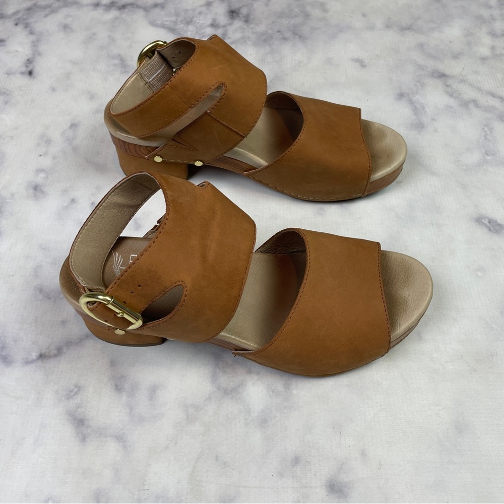DANSKO Minka Milled Nubuck Suede Block Heel Sandals Camel Brown Comfort Sz 39 - Picture 3 of 9